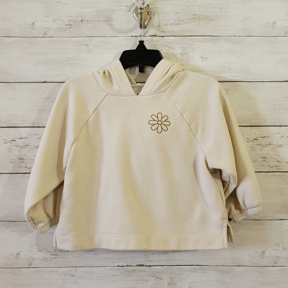 Old Navy  Baby Girl Kids Cream Hoodie with Flower Embroidery Size 18-24‎ M